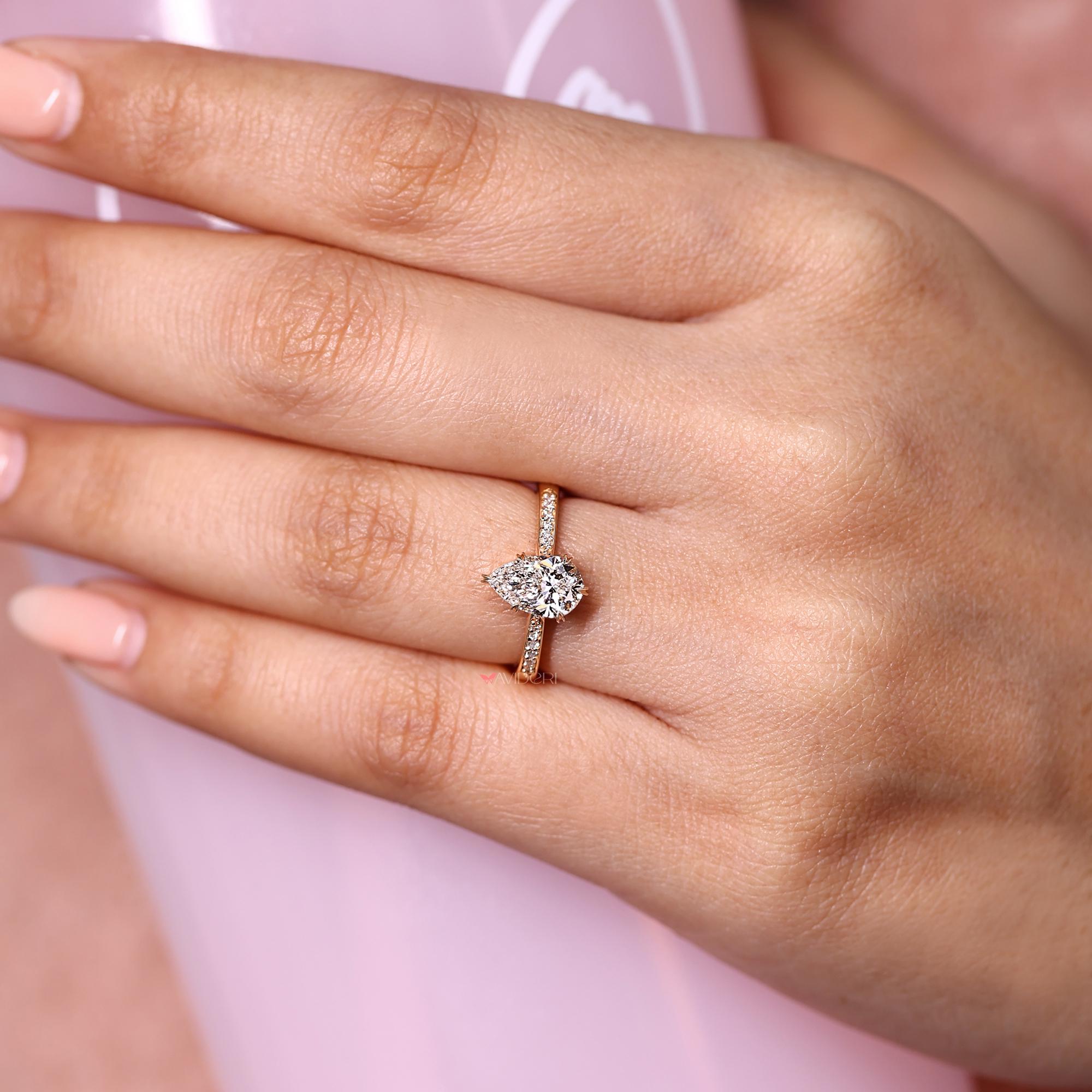 Pear Cut Diamond Engagement Ring for Women, IGI Certified Lab Diamond ...