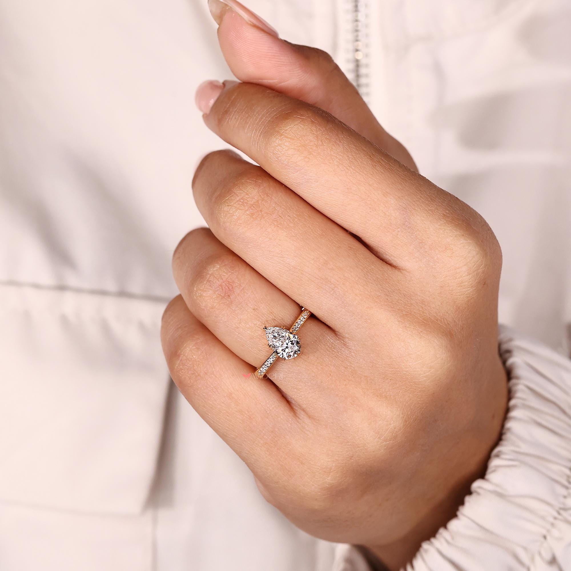 Pear Cut Diamond Engagement Ring for Women, IGI Certified Lab Diamond ...
