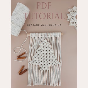 Macrame Pattern | Christmas Tree Wall Hanging PDF tutorial | Instant download | Knot Guide included