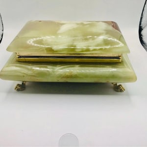 Onyx trinket box