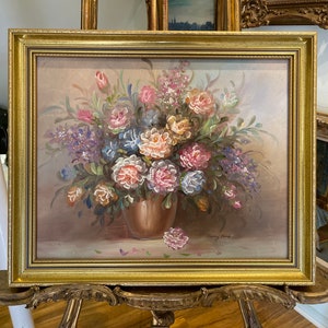 ORIGINAL Oil Painting 20th Century Beautiful Flowers In A Gold Gilt Frame Signed