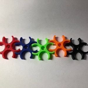 Lee Multi-Tube Clip / Clamp pour Lee APP, Lee Case Feeders & Lee Bullet Feeder - Imprimé en 3D