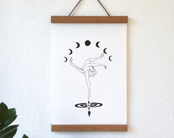 Art printing | Poster | Moon phases | Lineart | Print with wooden poster rail | Type | Wall decoration | Digital printing