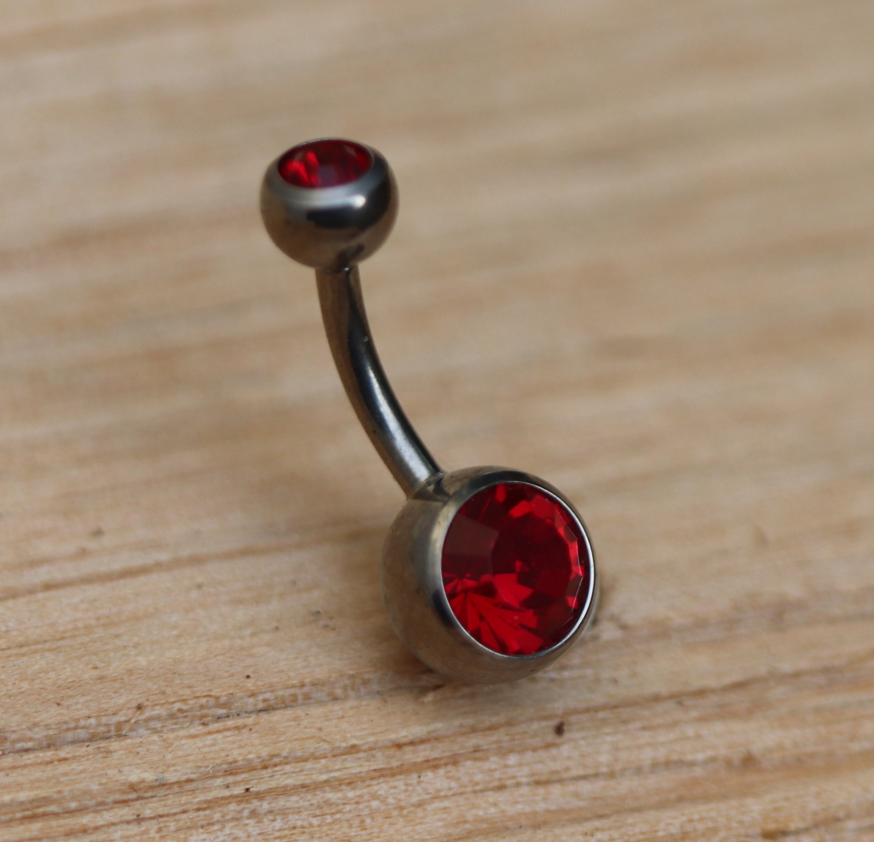 8mm belly shop bar