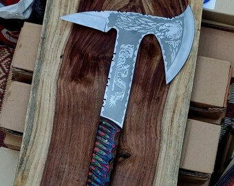 Hacha vikinga personalizada de acero al carbono, hecha a mano, ideal como regalo de cumpleaños o aniversario, con mango de madera grabado y hacha de caza arrojadiza.