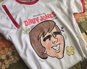 デイヴィ・ジョーンズの漫画フェイス リンガーTシャツ | レトロバンドポートレート