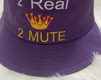 2 vrais 2 chapeaux de seau muets