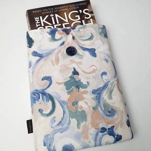 Funda de libro hecha a mano con portalápices, funda portátil para libros de viaje, regalo para amantes de los libros, regalo para el día de la madre, regalo para el padre