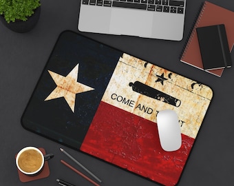 Texas and Gonzales Flag Combo on Rusted Riveted Plate Print Desk Mat - Come and  Take It