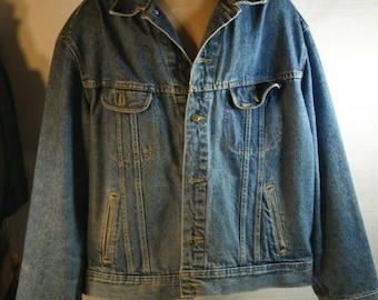 Vintage '70's, "Lee Riders" Patd 153438 Demin Trucker Jean Jacket w/6 pockets
