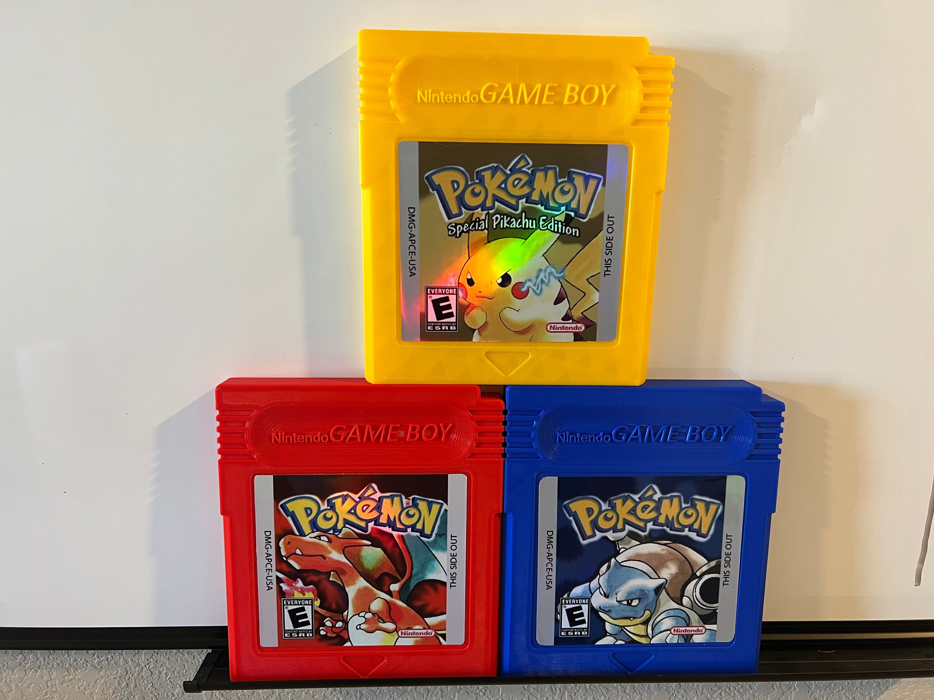 Giant Pokemon Red Gameboy Cartridge 3D Print