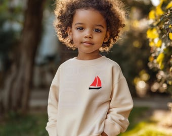 Maqueta de sudadera blanca de cuello redondo para niños de Gildan (descarga digital)