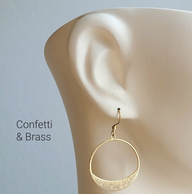 Gold-plated brass earrings with circle and stainless steel leverback image 6