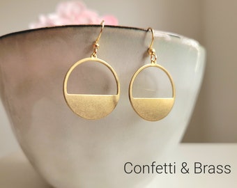 Earrings with a golden brass semicircle pendant and stainless steel ear hooks