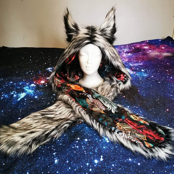 Dreamcatcher Wolf Spirit Animal Hood