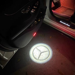 2 X projecteurs de lumière de porte de voiture à LED, kit de courtoisie en nanoverre de flaque d'eau de logo pour la classe Mercedes Benz Kit ultra lumineux Cette image ne s'estompe JAMAIS MERCEDES STAR WHITE