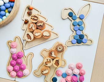 Wooden sensory sorting tray set. Animal-shaped wooden play boards. Educational material for loose parts. Montessori classroom essentials.