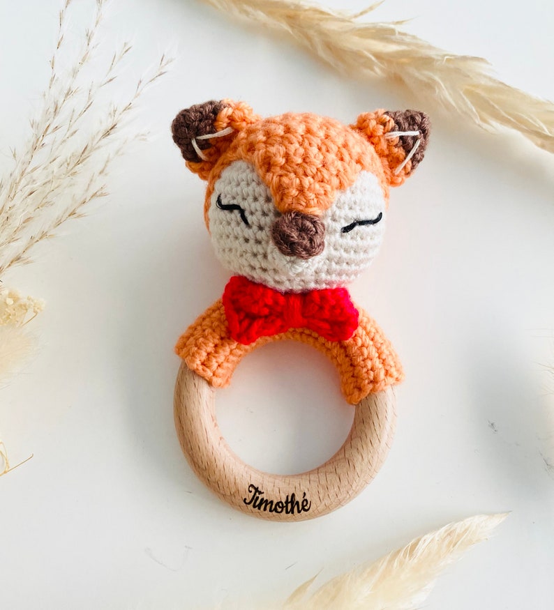 Crochet rattle for personalized baby / Teething ring / Personalized child and baby toy / Birthday birth gift Renard