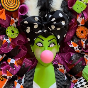 XL Ghoul’s Night Out Wreath