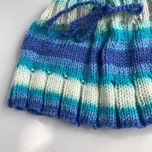Jupe bébé multicolore/Cadeau d&#39;anniversaire/Cadeau baby shower/Tricot à la main