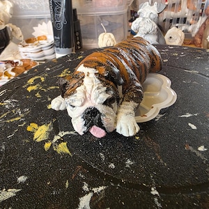 Englische Bulldogge | Britische Bulldogge| Figur| Verzierung | Haustier Skulptur | Harz Skulptur | Dekoration |
