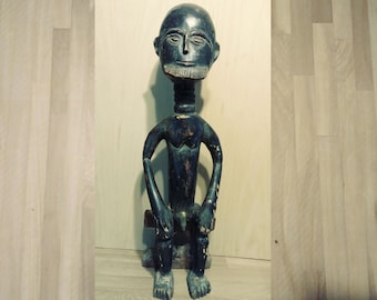 African Tribal Art / Ashanti Sculpture / Hand-carved Wood Figure / Wooden Figurine / Vintage Carved Sculpture