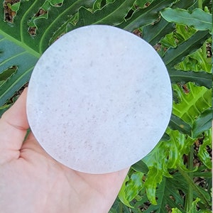 Selenite Charging Plate (Round)