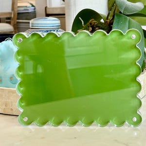 Acrylic Picture Frame 5x7 | Scallop Picture Frame | Green Acrylic Frame | Free Standing Frame