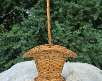 Vintage Handled Basket, Small Wicker Basket, Primitive Cottage Decor, Easter Basket, Flower Girl Basket, Rustic Shelf Decor