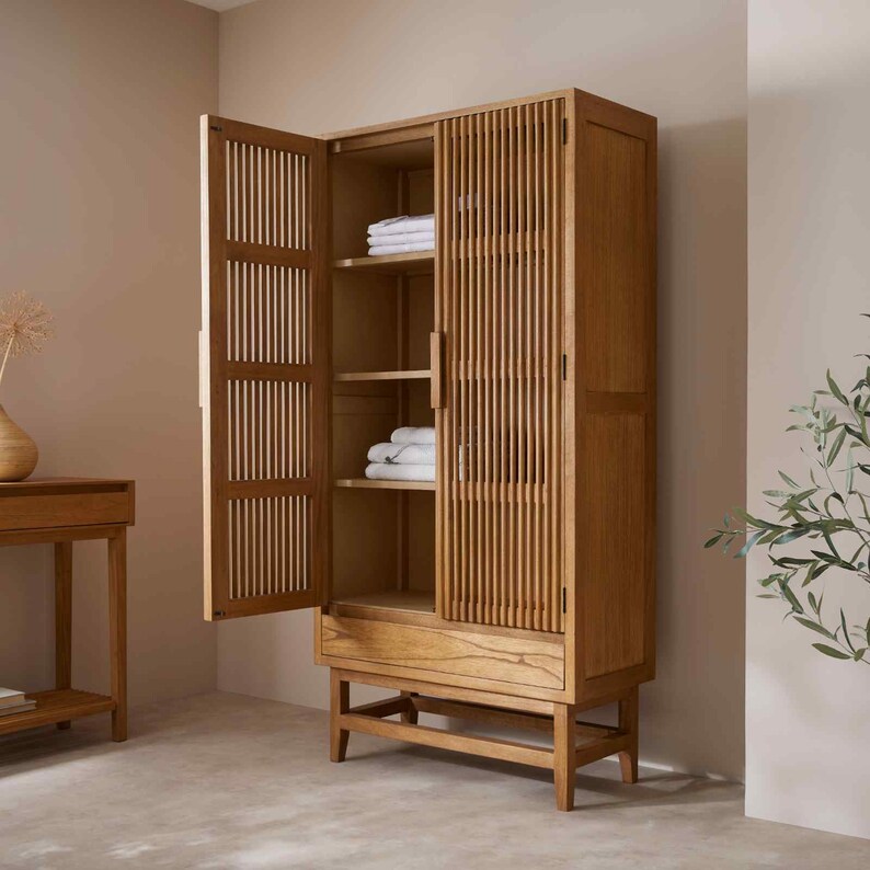 Melia Light Oak Wardrobe with Drawers sample sale/floor model 画像 4