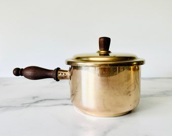 Vintage Brass Saucepan with Lid. Sauce Pot with Wooden Handle. Vintage Cookware