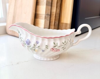 Johnson Bros Summer Chintz Gravy Boat - Made in England (No Underplate)
