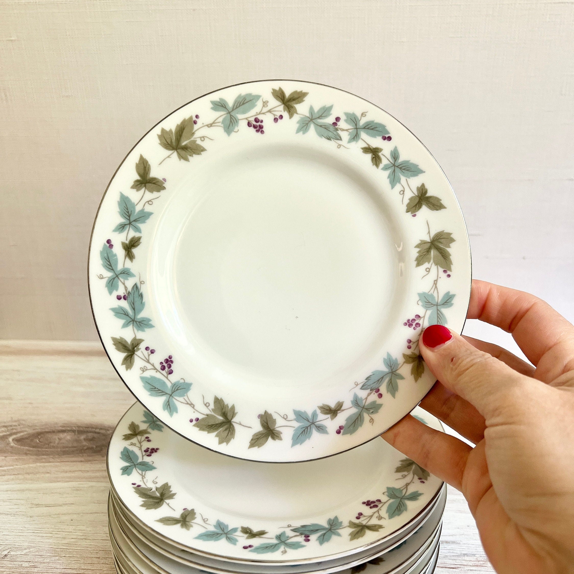 Vintage fine top china 6701