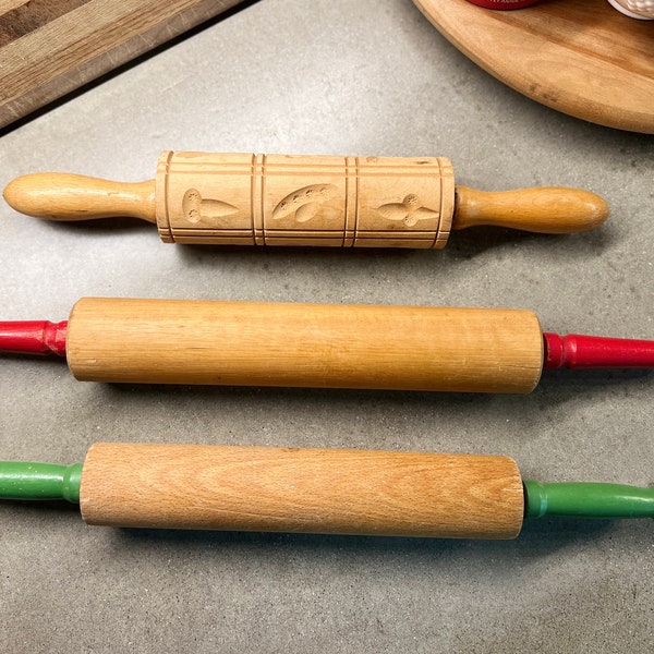 Vintage Wooden Rolling Pins. Green Handle. Red Handle. Embossed Springerle Cookies. Vintage Bakeware. Each Sold Separately