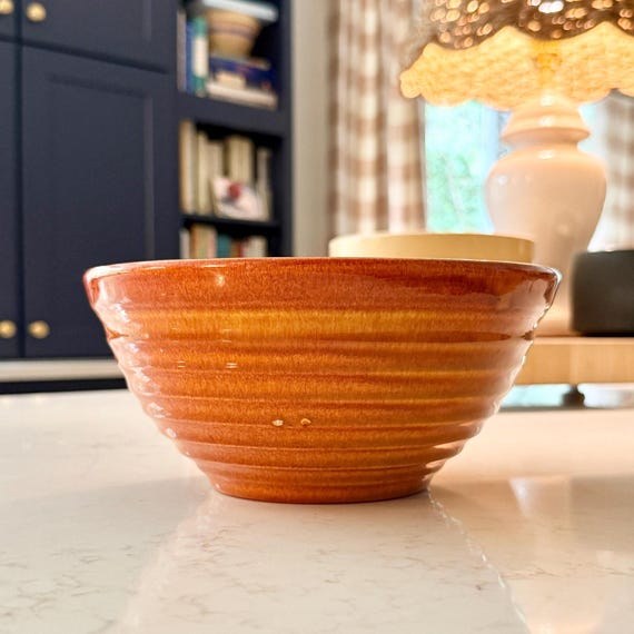 Vintage Bauer Pottery Ringware Bowl: Orange Glazed California
