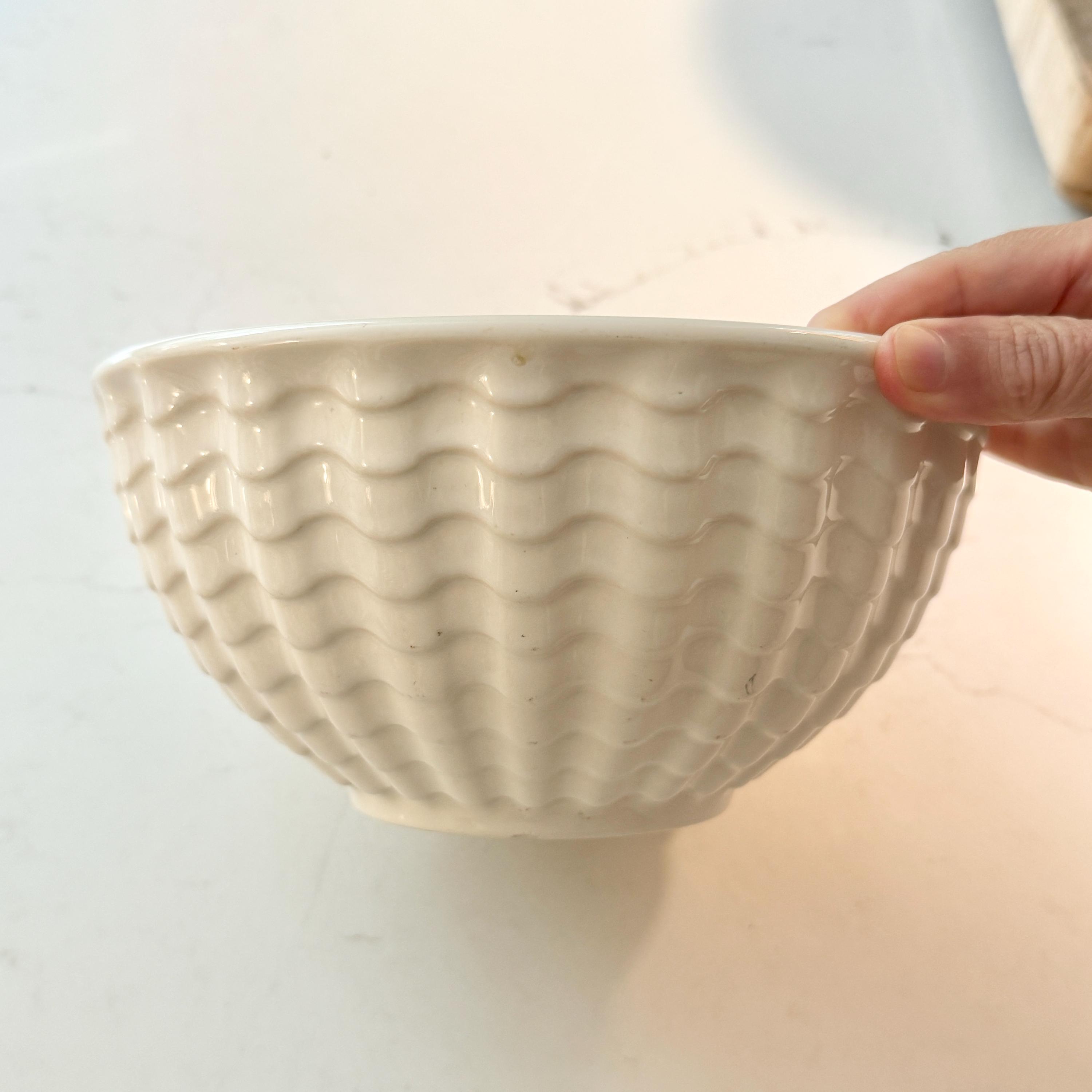 Vintage Gladding Mcbean Bowl – 1930s Concerio Wave Pattern Pottery