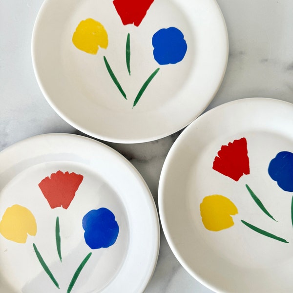 Marimekko for Pfaltzgraff Three Flowers Salad and Dinner Plates. Primary Colors. Vintage Dishes. Sold Separately