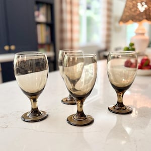 Set of 4 Libbey Classic Mocha Iced Tea Goblets, Mid-Century Smoke Brown Water Glasses