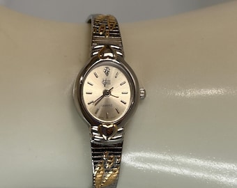 Vintage Two-tone Silver and Gold GII Ladies&#39; Dress Cocktail Watch GiGi Brand Hearts Mesh Band and Diamond