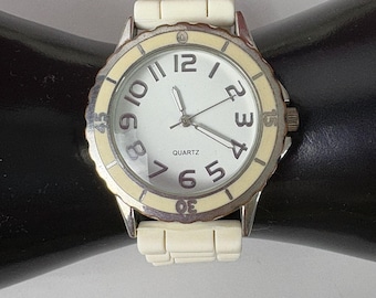 Vintage White and Silver-tone Ladies' Watch with Silicone Band