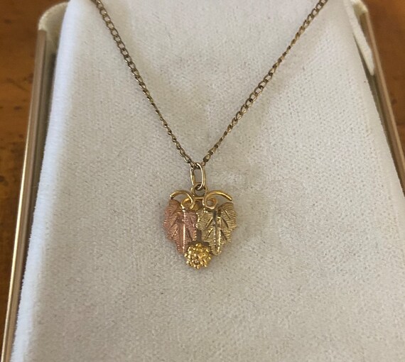 Vintage black hills gold necklace Clearance