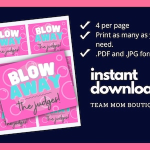 Puede incluir: Etiquetas de regalo de fiesta imprimibles de tem&aacute;tica de burbujas rosa y azul con el texto "Blow Away the Judges!"  4 por p&aacute;gina, formatos PDF y JPG, descarga instant&aacute;nea. Team Mom Boutique.