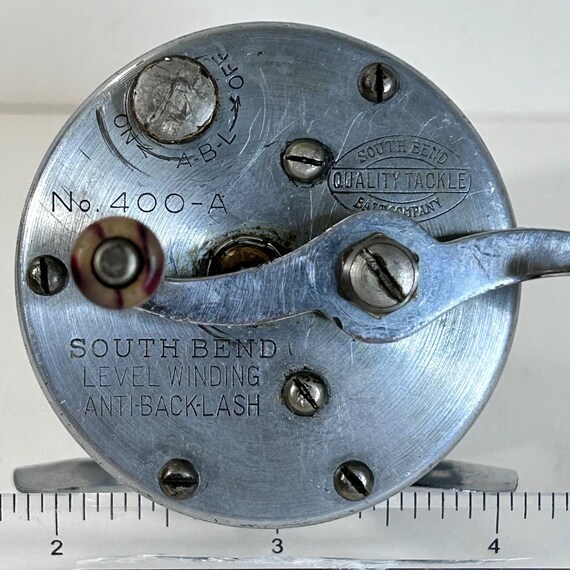 anti backlash fishing reels Best Baitcasting Reel for Saltwater - Smooth Casting Design design braking System to reduce backlash. Vintage South Bend No 550