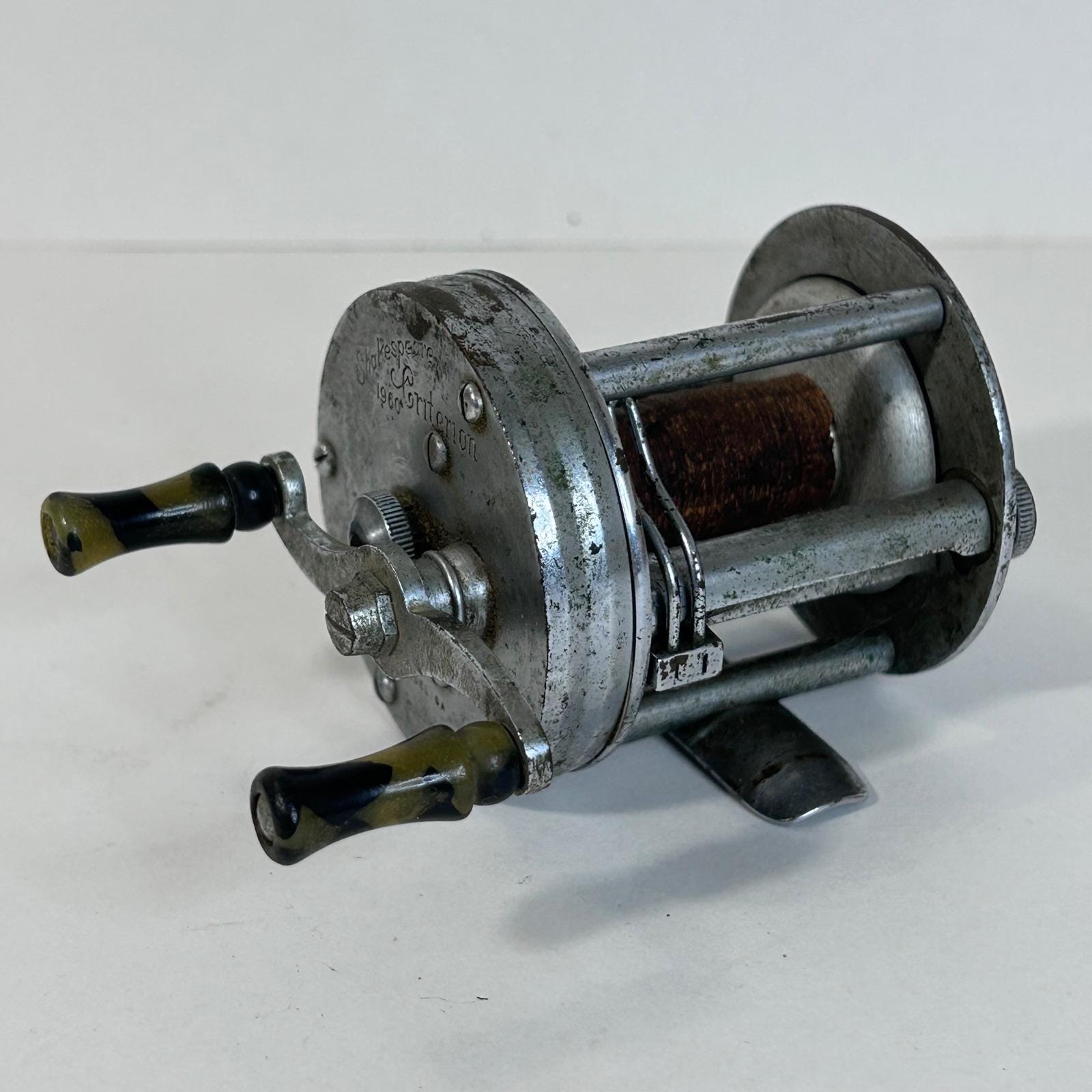 1960 Fishing Reel - Etsy Canada