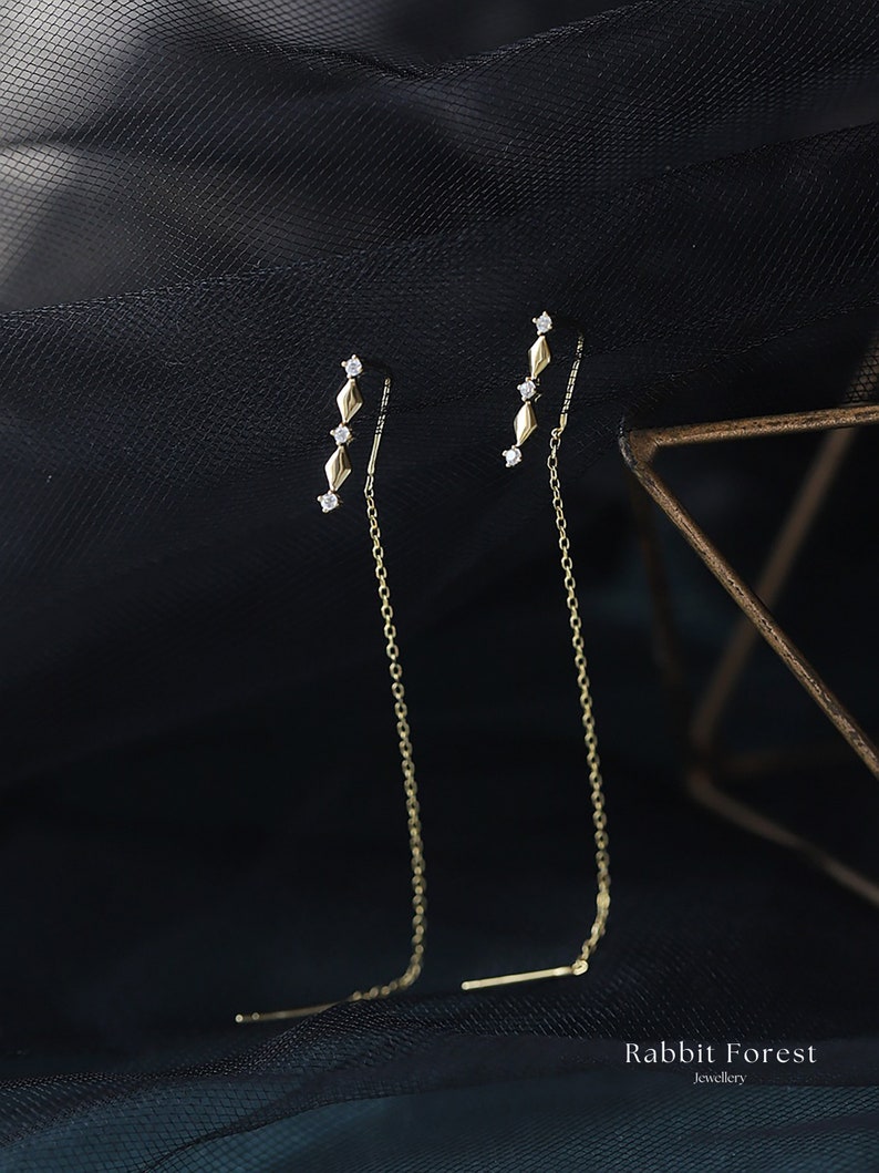 18K vergoldete dünne Goldkette mit langen Einfädler-Ohrringen, zarte, schlichte, elegante Braut-Hochzeits-Ohrhänger mit Quasten und kubischem Zirkonia Bild 10