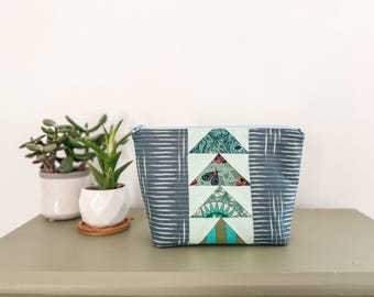 Zipper Pouch, Zipped Cosmetic Bag, Flat Bottom Zipper Bag, Toiletry Travel Bag