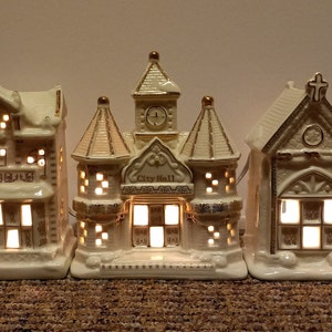 Season of Glory elegant collection light up set of three houses