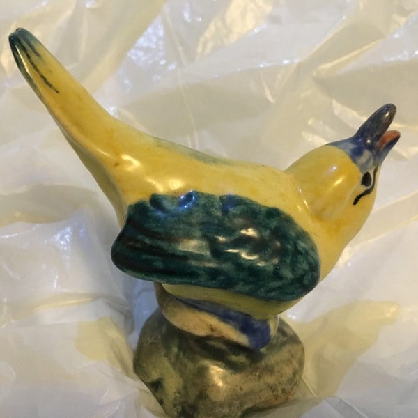 Rare Stangl Pottery Birds #3598 Yellow Kentucky Warbler no chips scratches etc