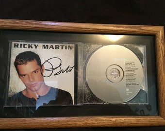 Ricky Martin autographed CD Professionally framed with COA 074646989128 awesome!!  livin la vida loca