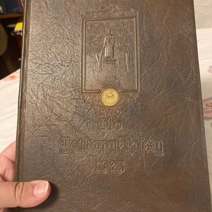 1925 Bethany College Lindsborg Kansas yearbook the &quot;Bethany Daisy&quot; in good shape, complete except for missing art prints